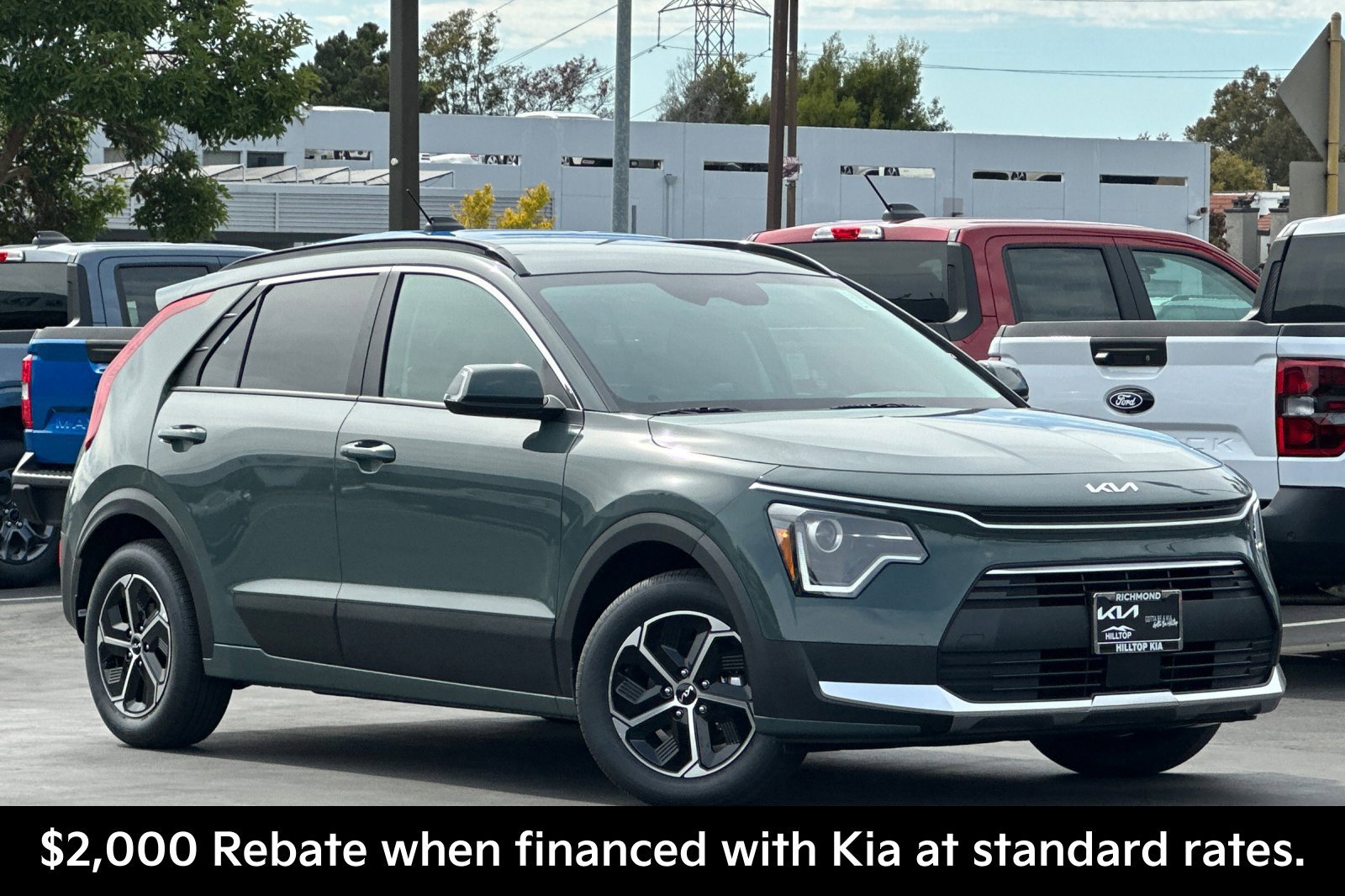 New 2026 Kia Niro EX FWD image 2