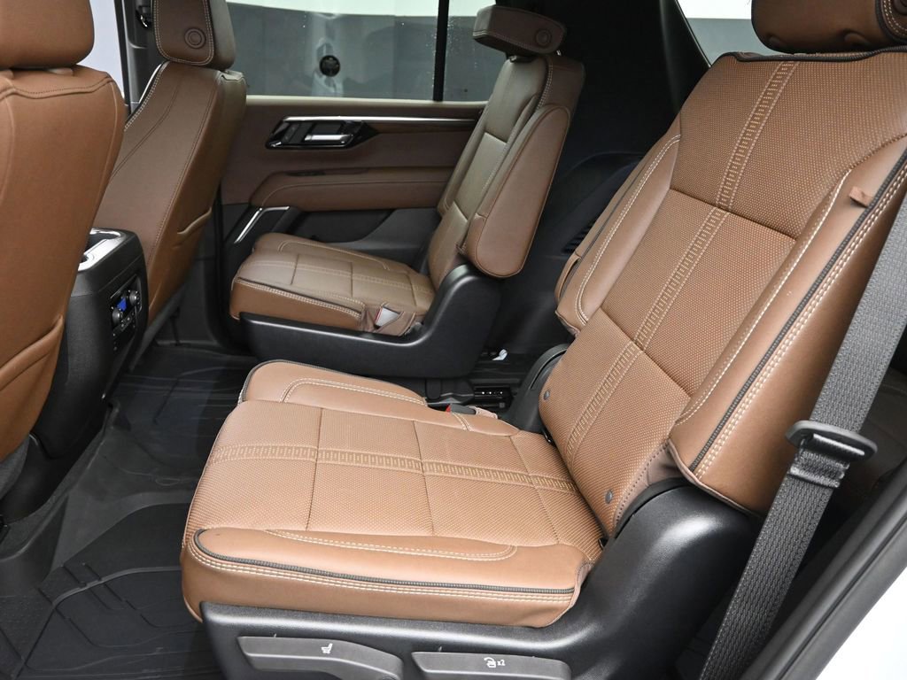 New 2026 Chevrolet Tahoe High Country image 13