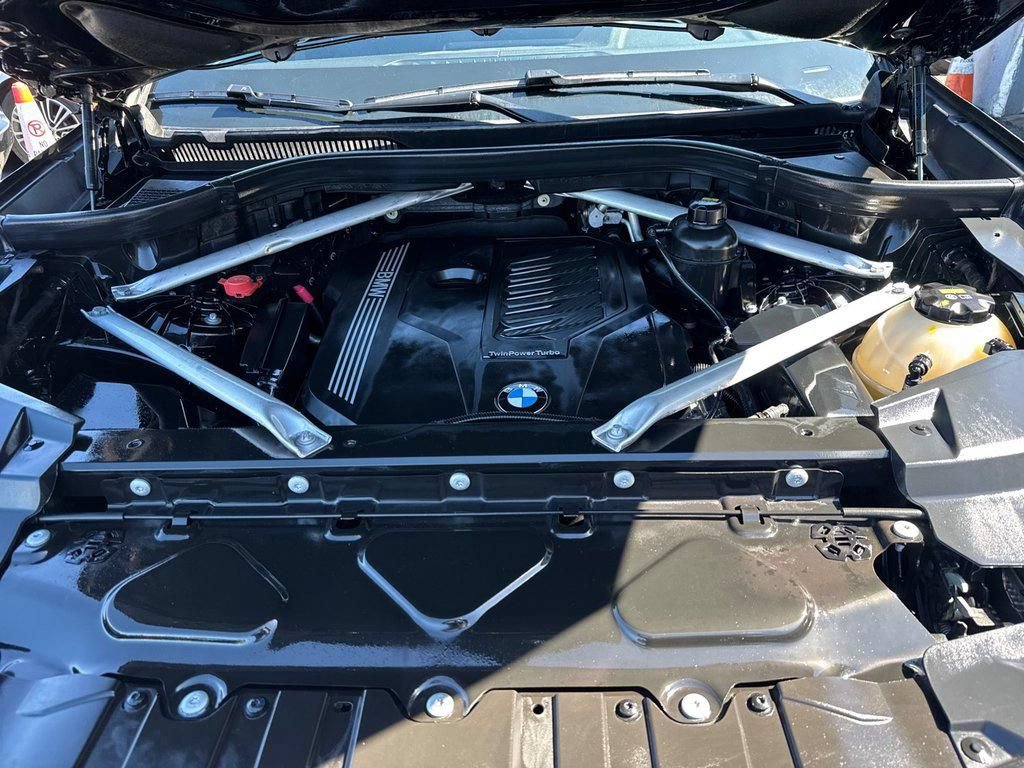 Used 2019 BMW X5 xDrive40i w/ Convenience Package AWD/4WD image 35