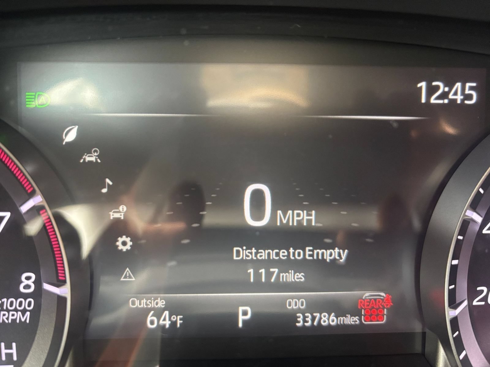 Used 2025 Toyota Highlander LE FWD image 43