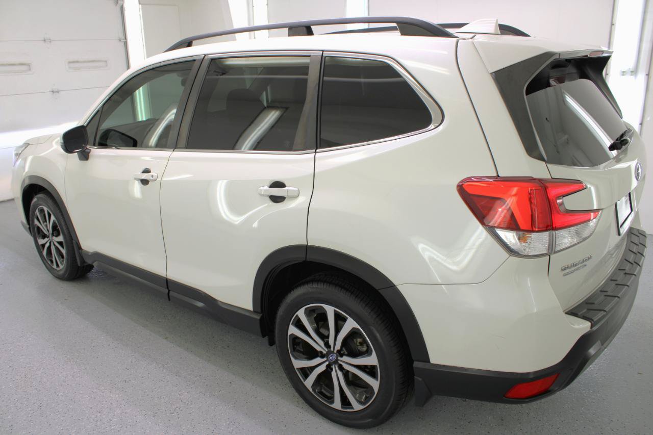 Used 2019 Subaru Forester Limited AWD/4WD image 6