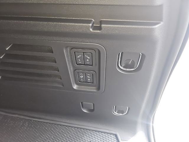 New 2026 Buick Enclave Sport Touring w/ Power Package image 27