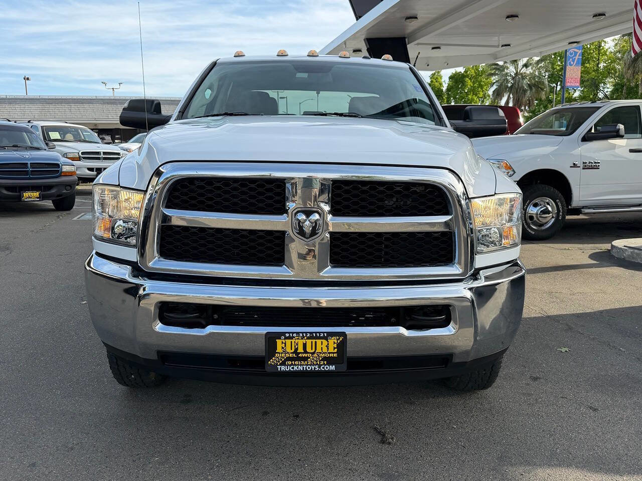 Used 2016 RAM 3500 Tradesman w/ Chrome Appearance Group image 60