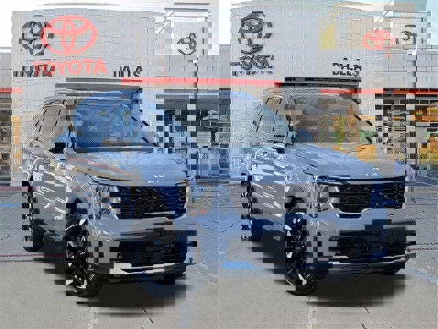 Used 2025 Kia Sorento SX