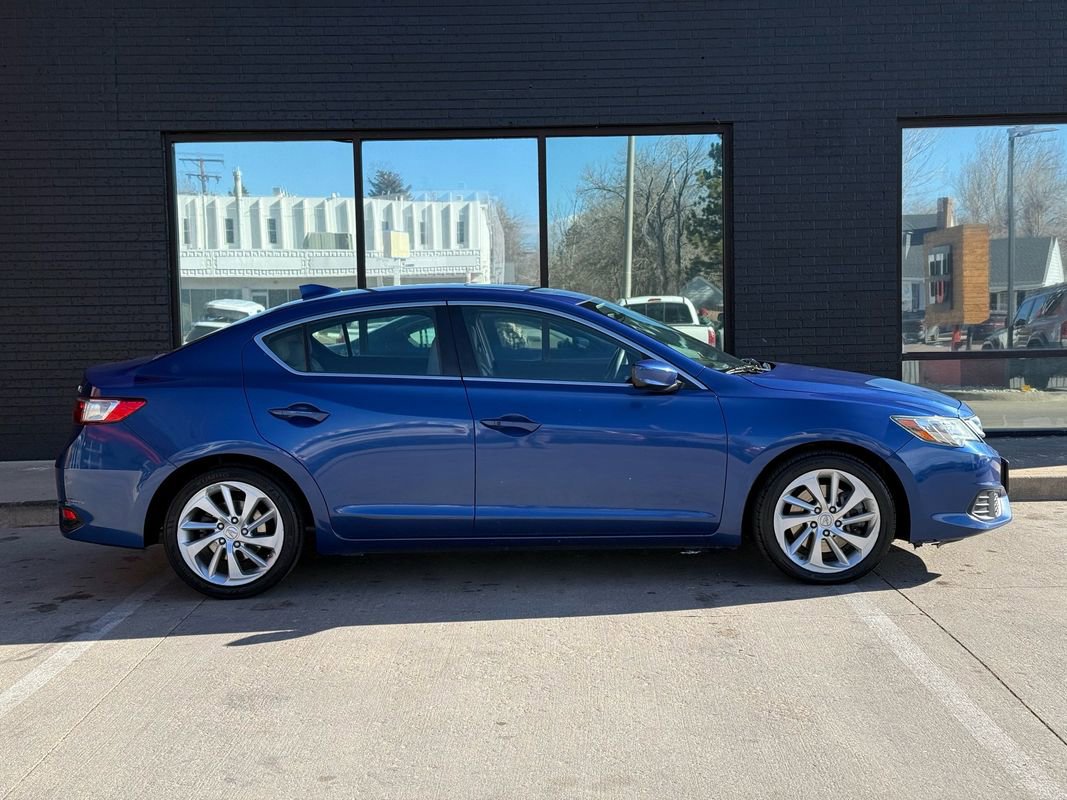 Used 2016 Acura ILX w/ Technology Plus Package image 9