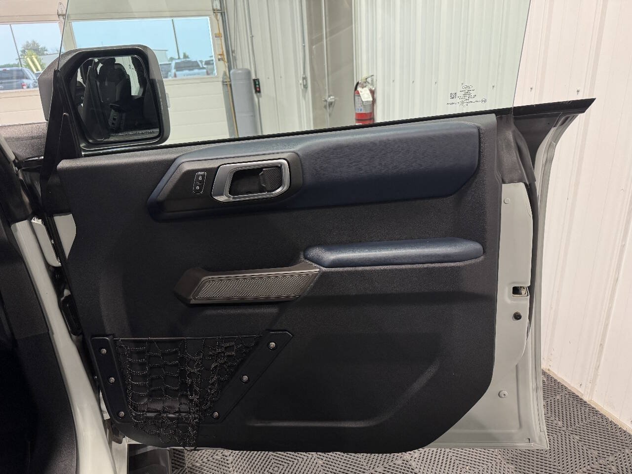 Used 2021 Ford Bronco Outer Banks AWD/4WD image 13
