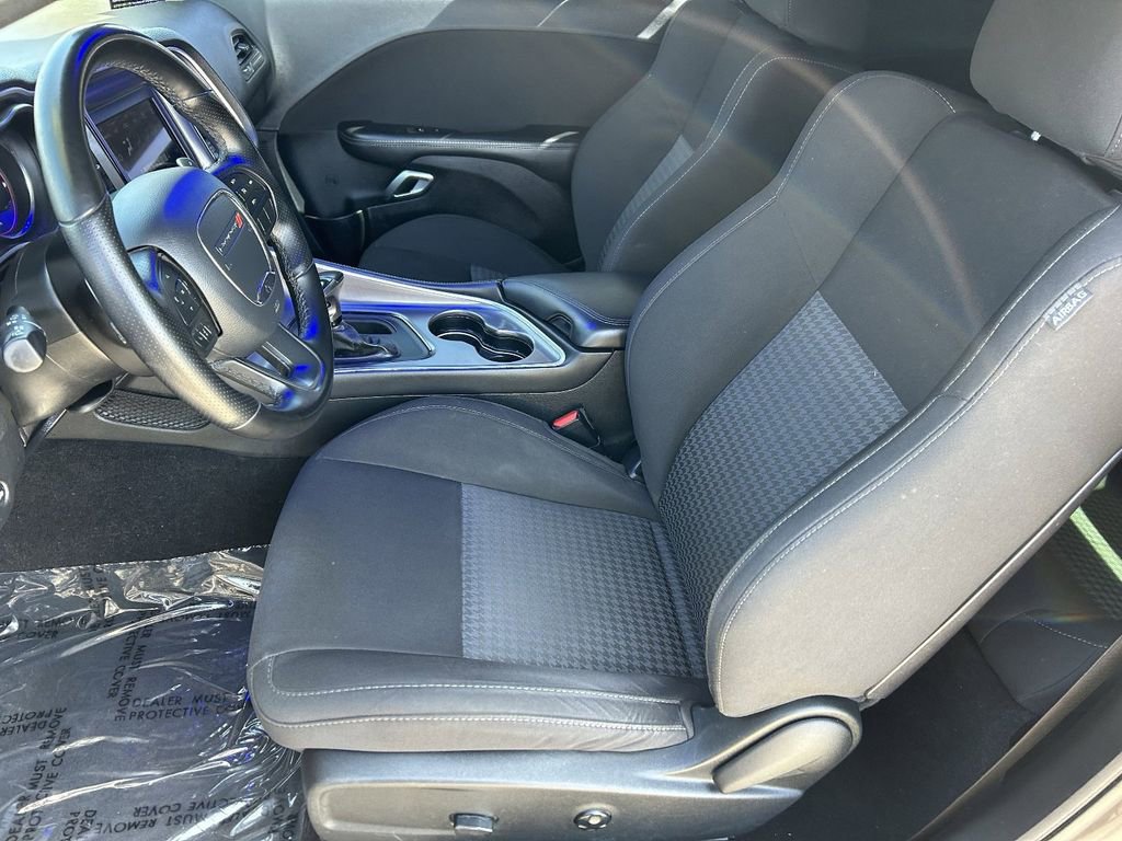 Used 2020 Dodge Challenger R/T w/ Driver Convenience Group image 14