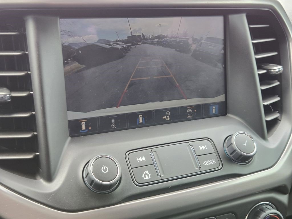 Certified 2023 GMC Acadia AT4 w/ Technology Package image 9