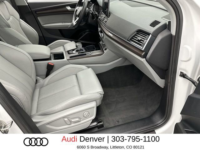 Used 2023 Audi Q5 e Prestige w/ Prestige Package image 25