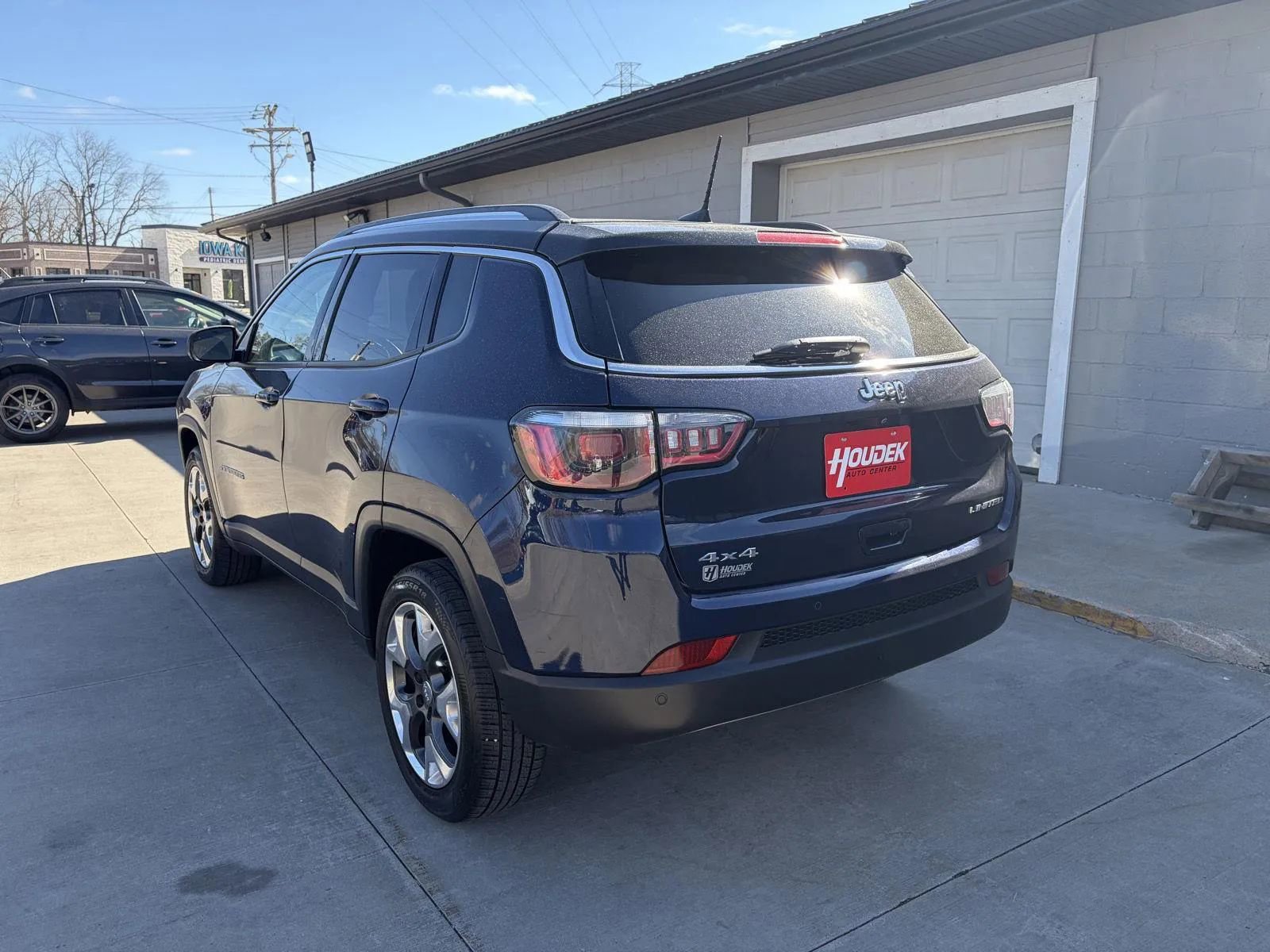 Used 2018 Jeep Compass Limited w/ Navigation Group image 6