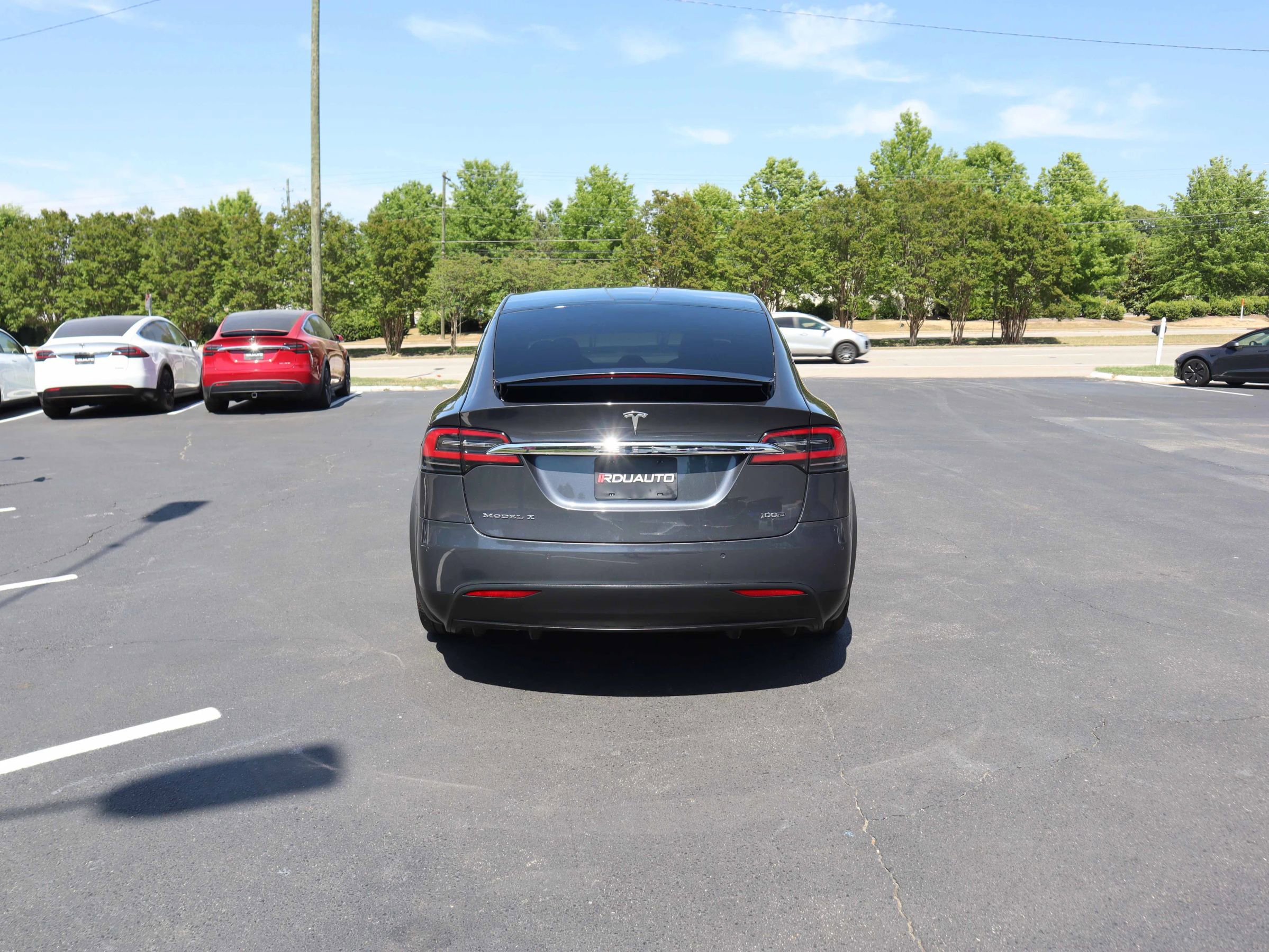Used 2018 Tesla Model X 100D image 13