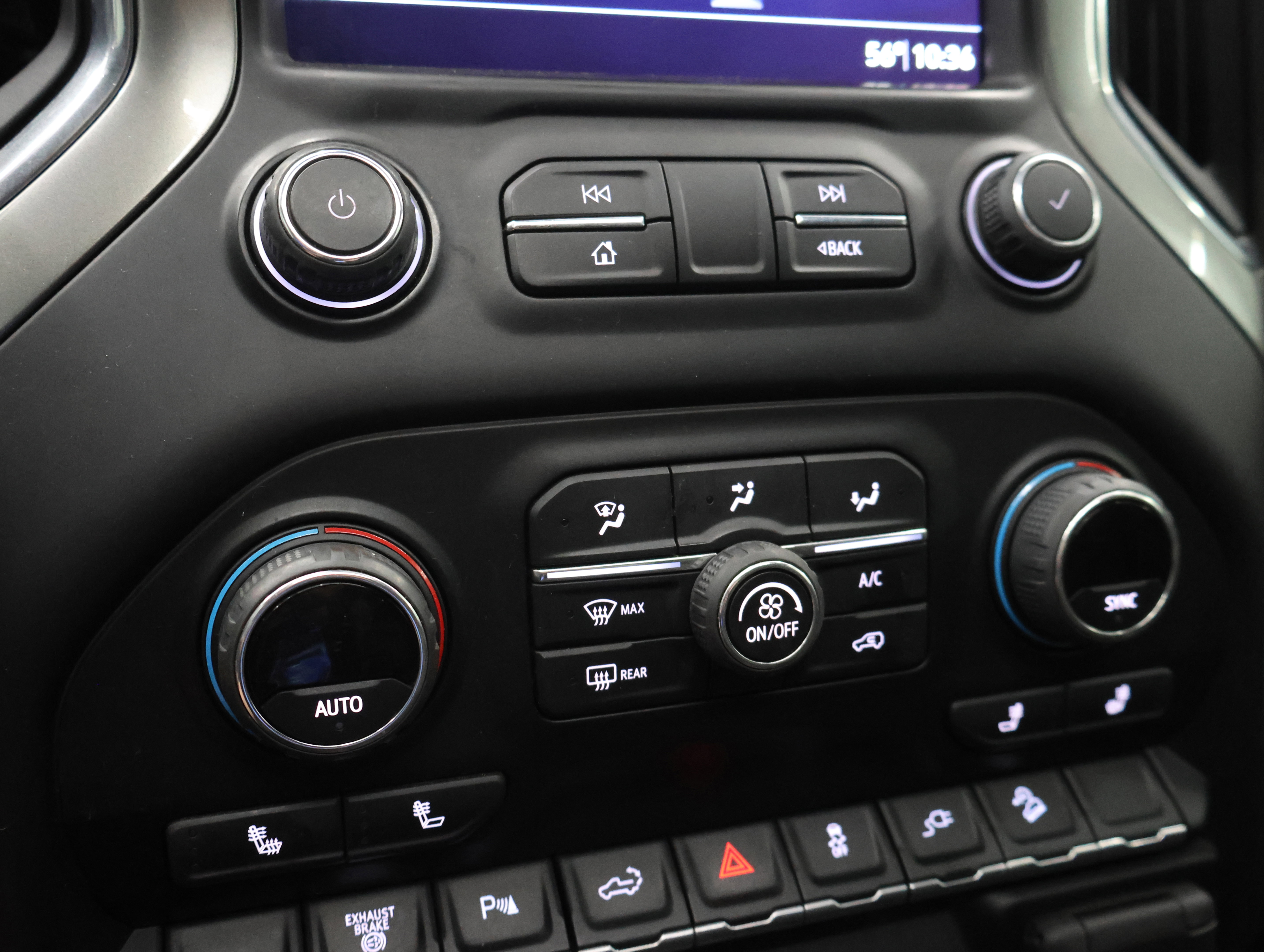 Used 2022 Chevrolet Silverado 2500 LT w/ Z71 Sport Edition AWD/4WD image 46