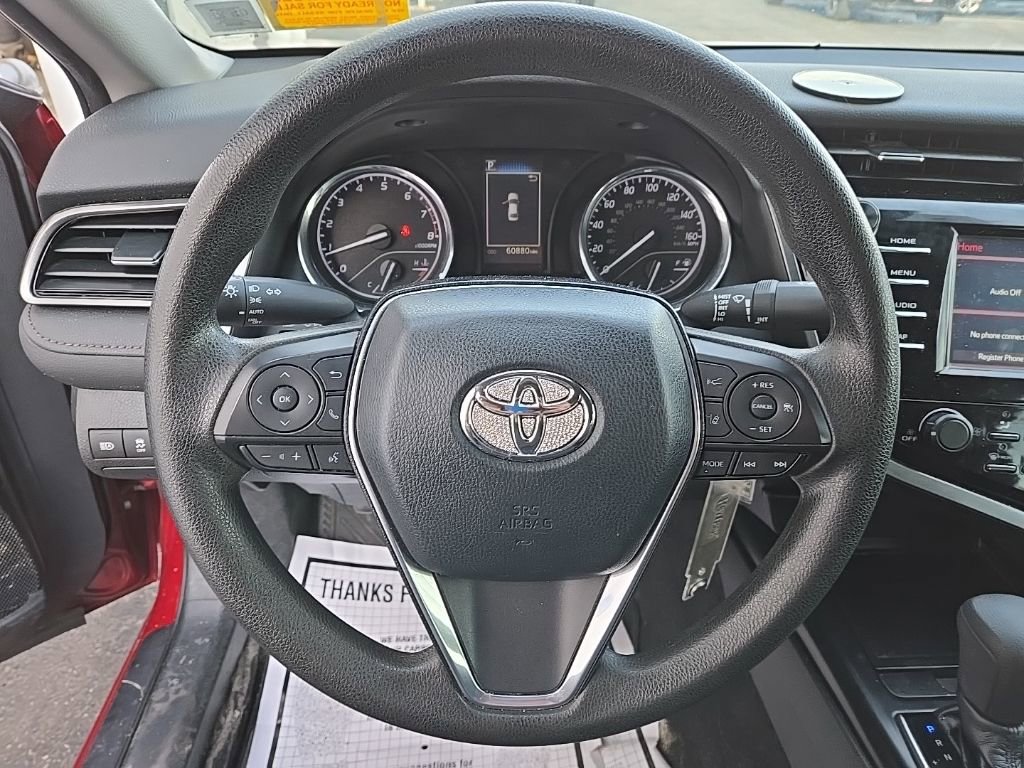 Used 2019 Toyota Camry LE image 18