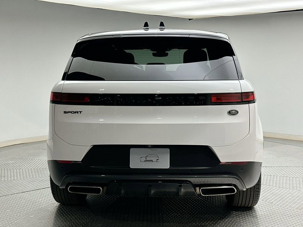 Used 2023 Land Rover Range Rover Sport SE image 12