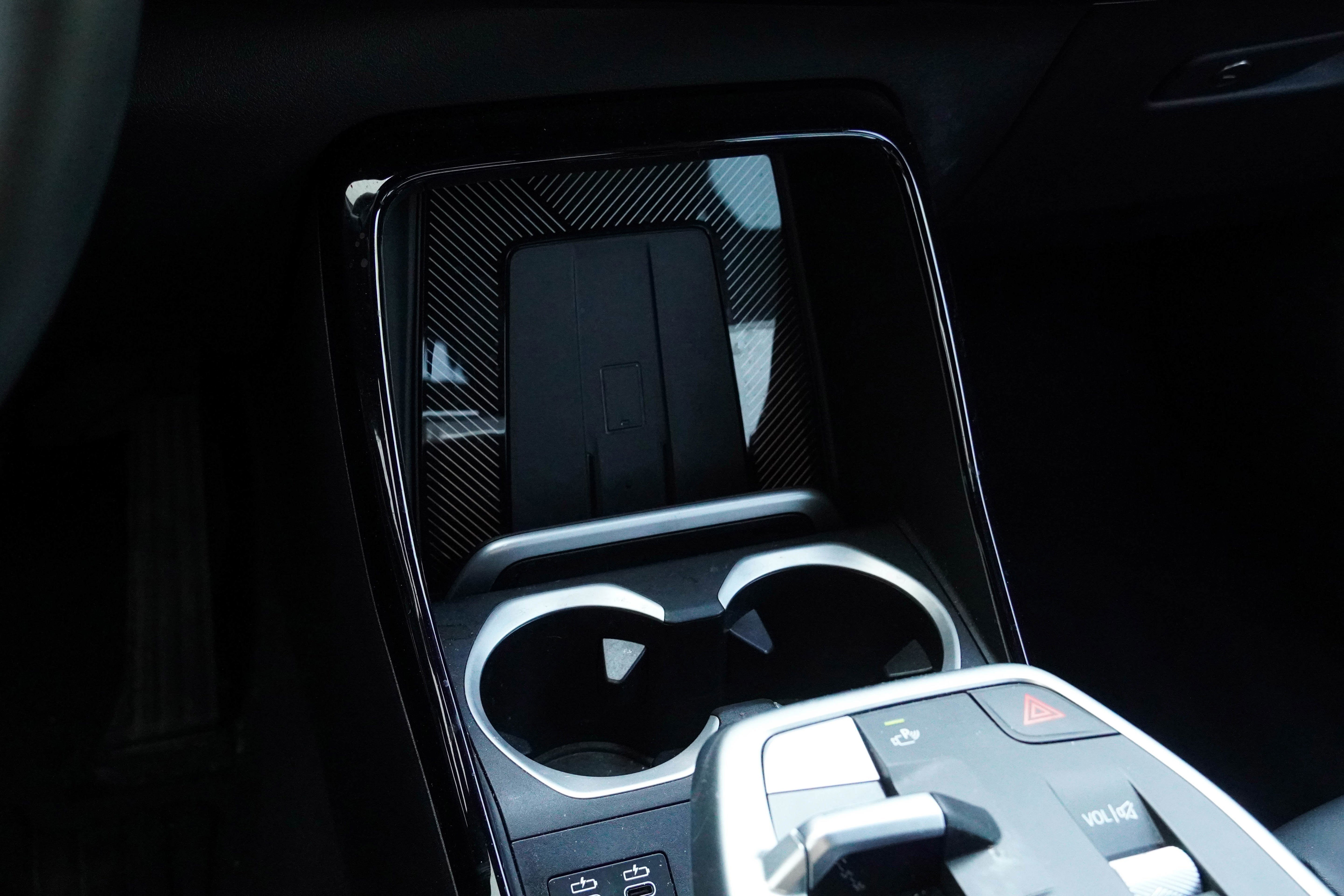 Used 2025 BMW X2 xDrive28i w/ Premium Package image 27