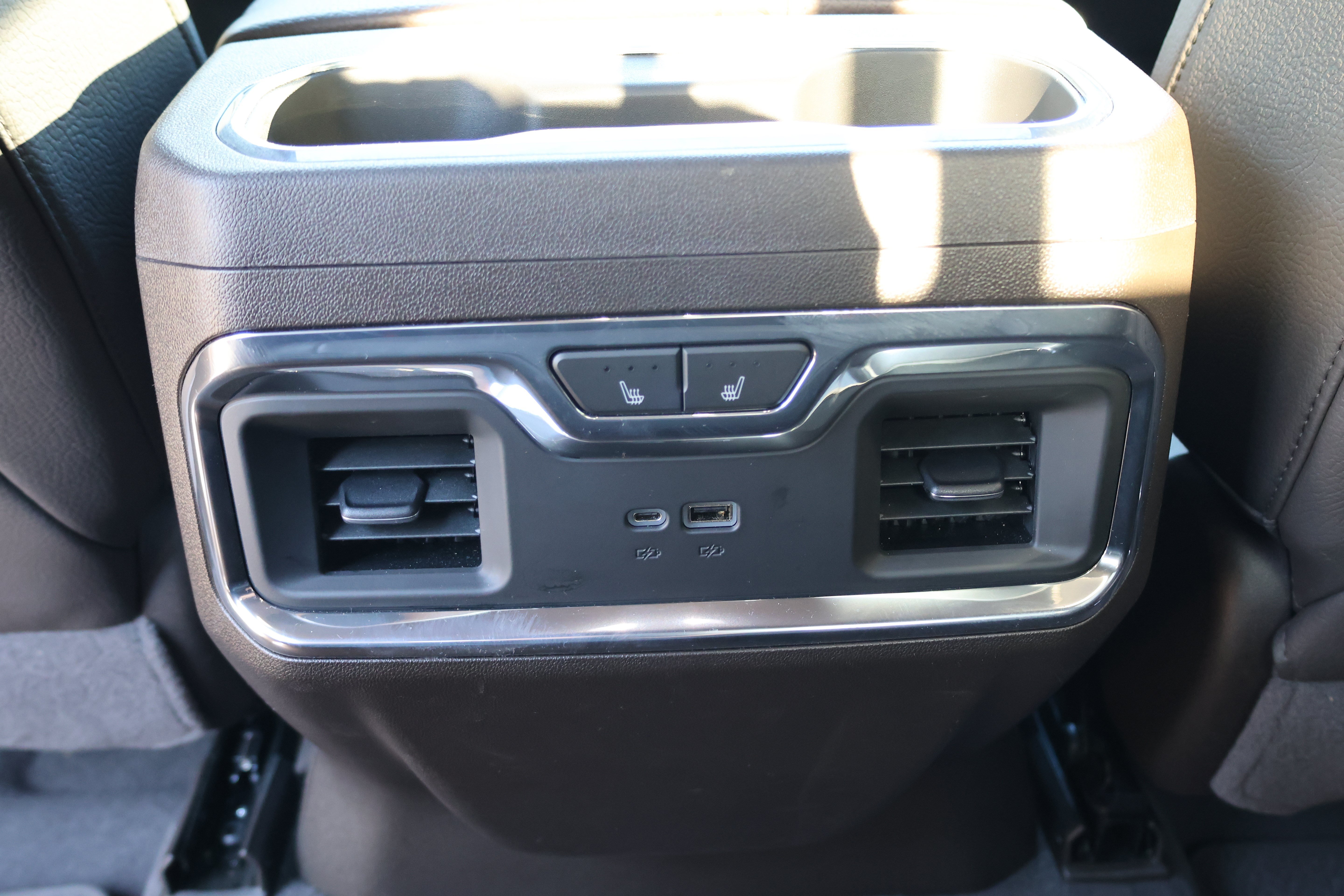 Used 2023 GMC Sierra 1500 Denali w/ Denali Reserve Package AWD/4WD image 14