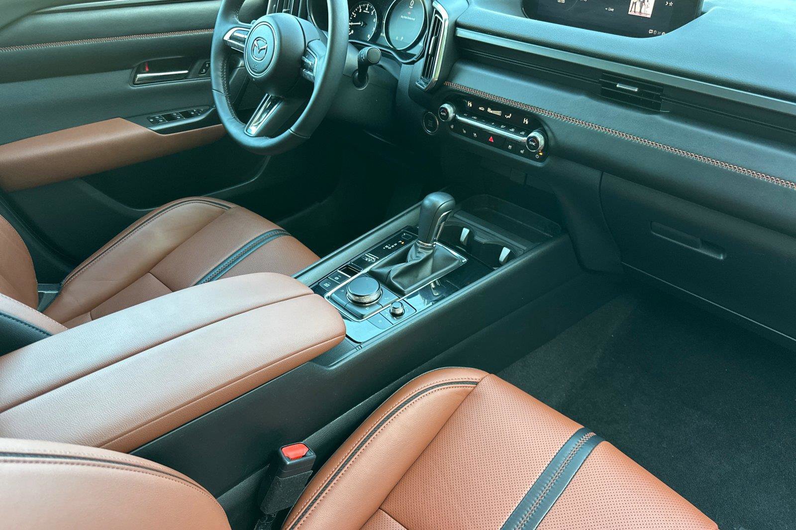 Certified 2025 MAZDA CX-50 2.5 Turbo w/ Accent Package image 16