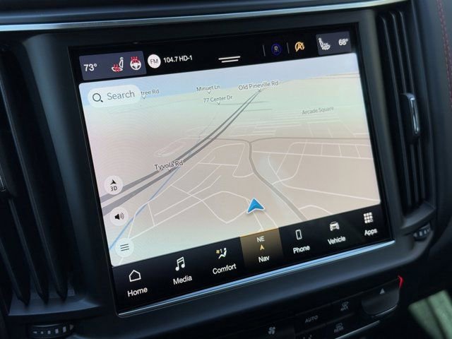 Used 2024 Maserati Levante GT Ultima image 22