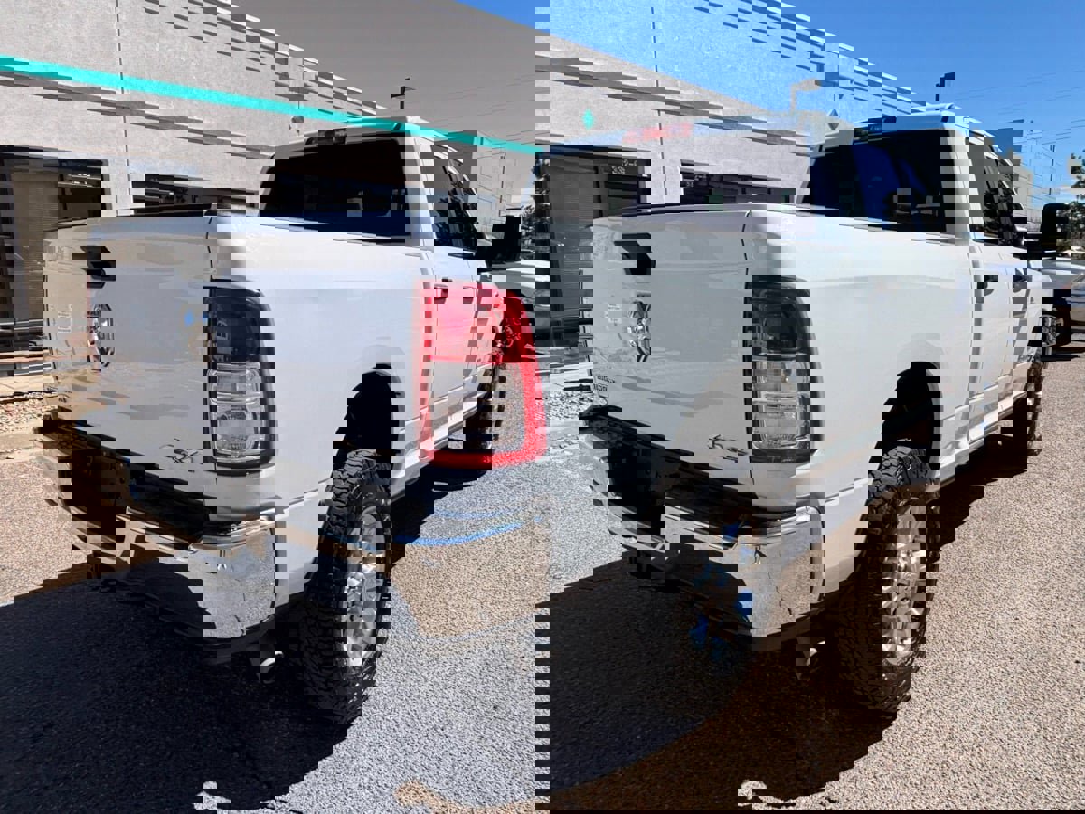 Used 2023 RAM 2500 Big Horn image 3