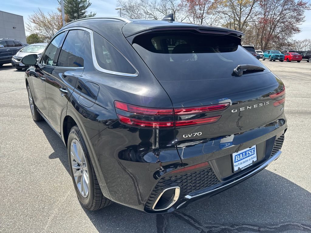 Used 2023 Genesis GV70 2.5T AWD/4WD image 3