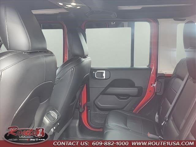 Used 2022 Jeep Wrangler Unlimited Sahara AWD/4WD image 12
