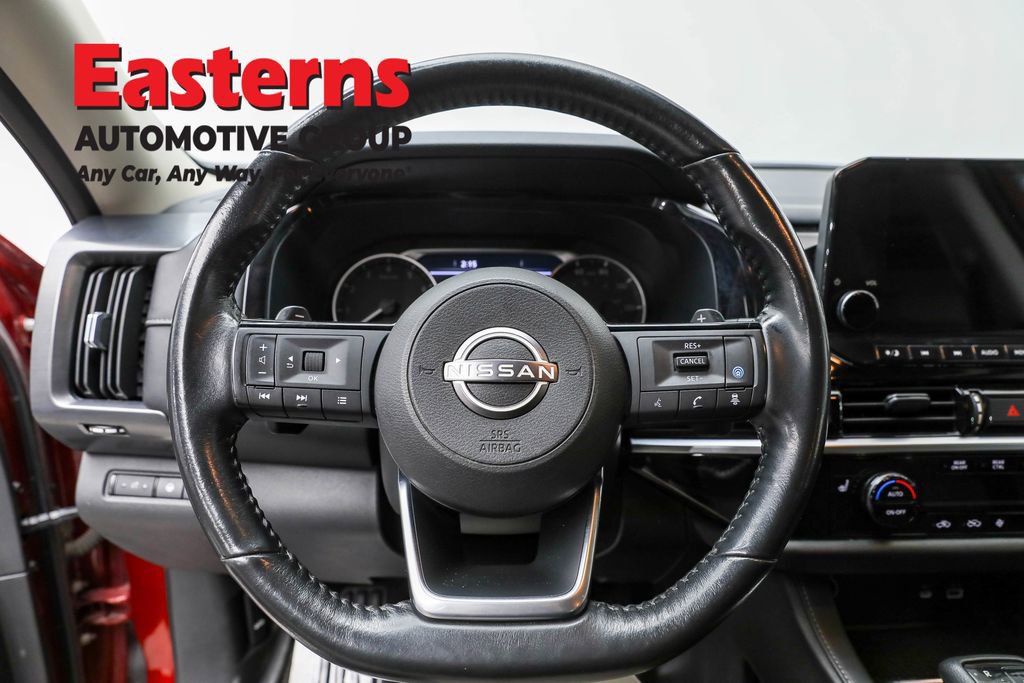 Used 2022 Nissan Pathfinder SL image 10