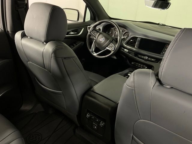 Used 2023 Buick Enclave Essence image 33