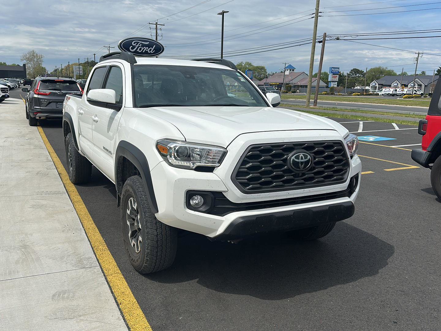 Used 2021 Toyota Tacoma TRD Off-Road image 4
