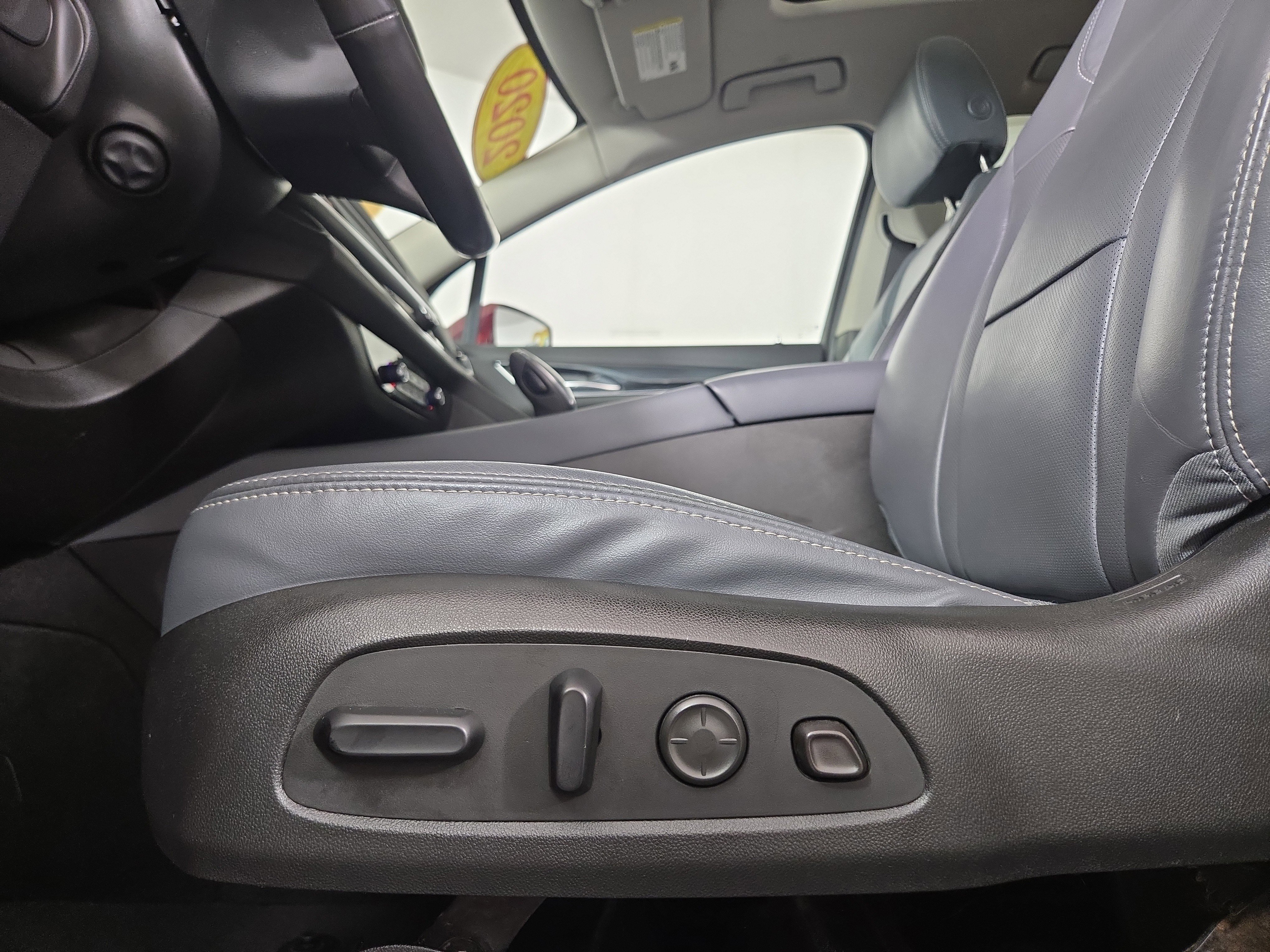 Certified 2020 Buick Enclave Premium w/ Experience Buick Package image 34