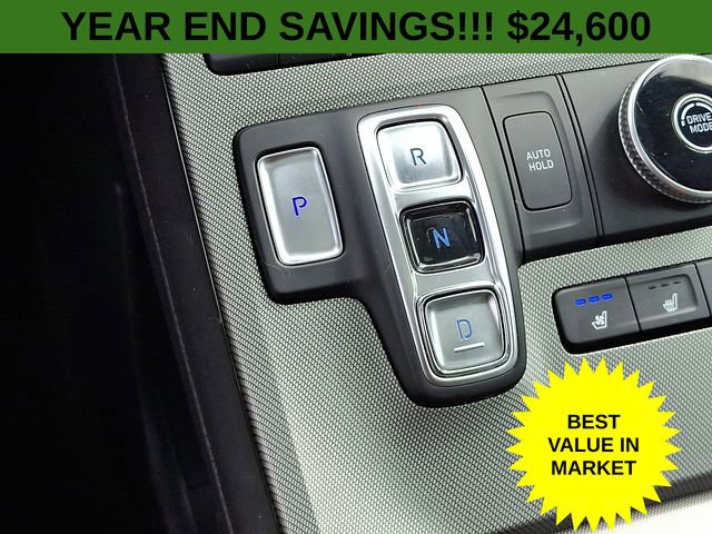 Used 2022 Hyundai Palisade Limited w/ Winter Package image 18