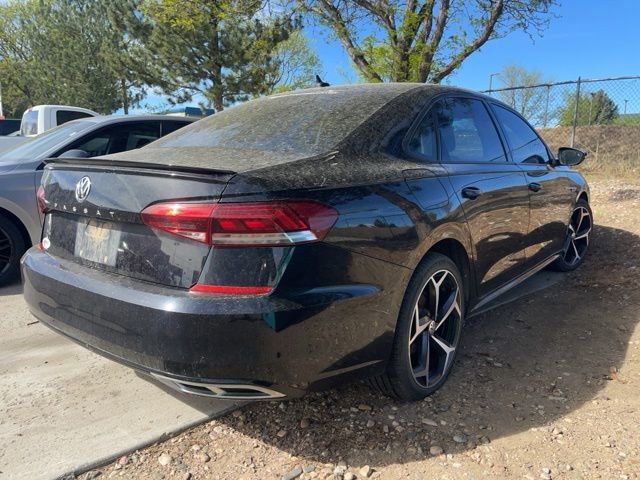 Used 2020 Volkswagen Passat 2.0T R-Line image 2