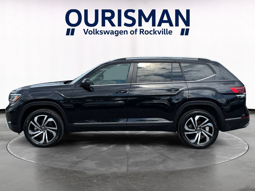 Used 2023 Volkswagen Atlas SEL AWD/4WD image 3