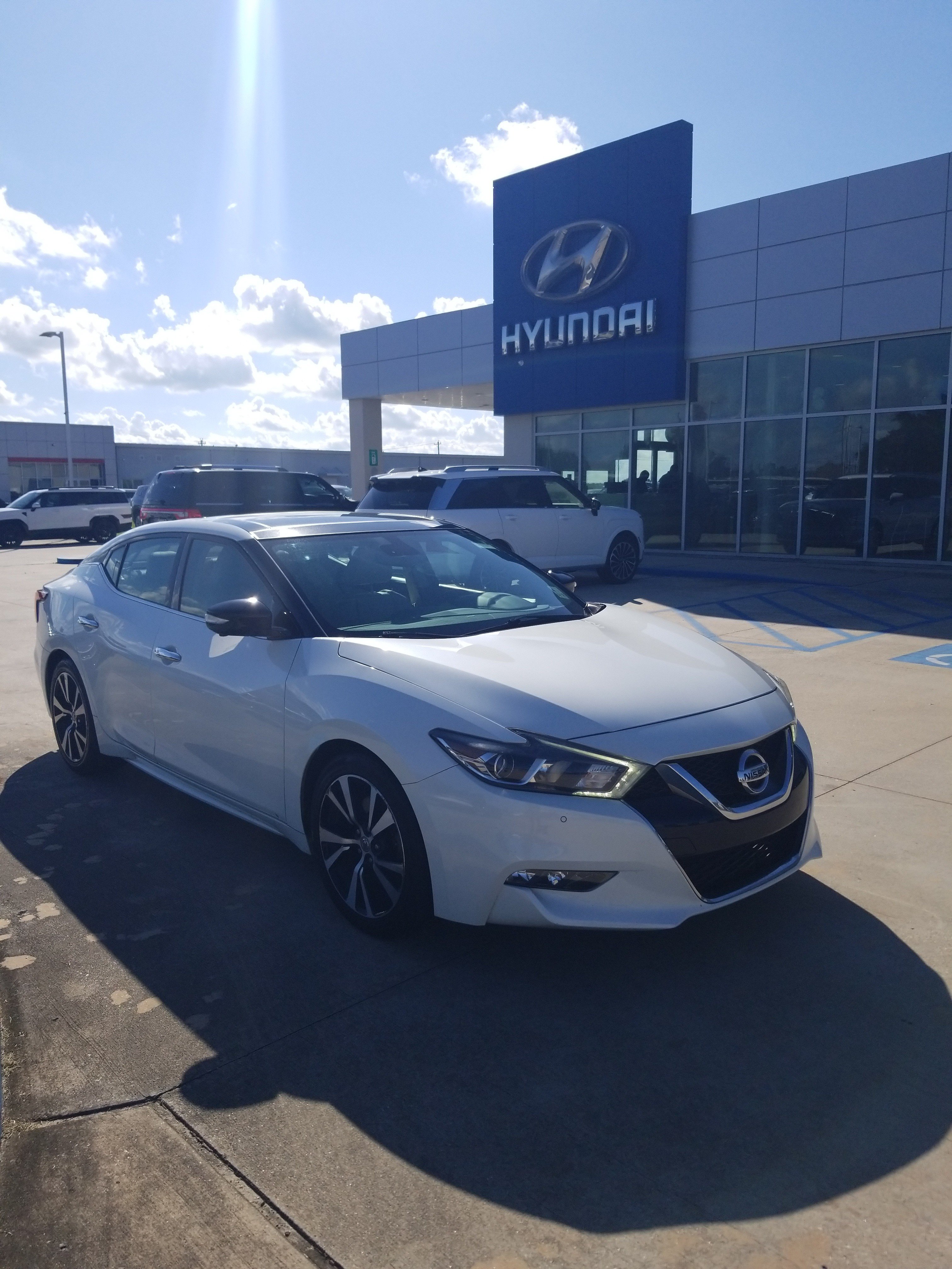 Used 2018 Nissan Maxima Platinum FWD video 1