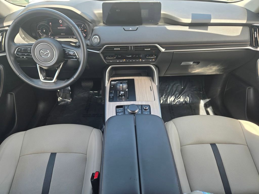 Certified 2024 MAZDA CX-90 Plug-In Hybrid w/ Preferred AWD/4WD image 11