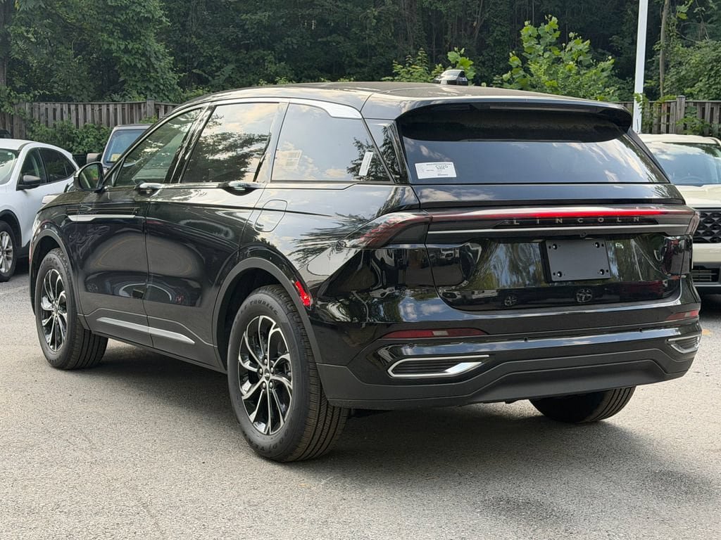 New 2026 Lincoln Nautilus Premier w/ Equipment Group 102A AWD/4WD image 4