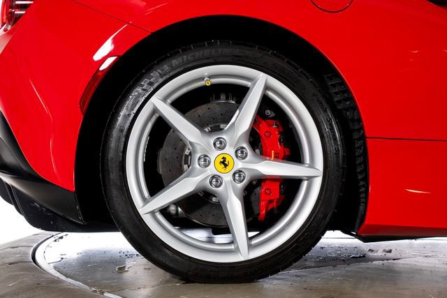 Certified 2020 Ferrari F8 Tributo RWD image 17