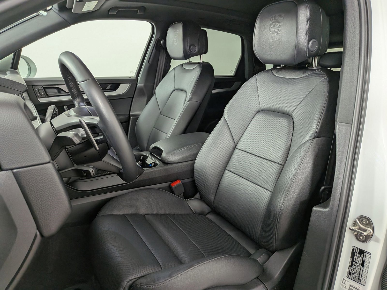 Certified 2024 Porsche Cayenne S AWD/4WD image 5