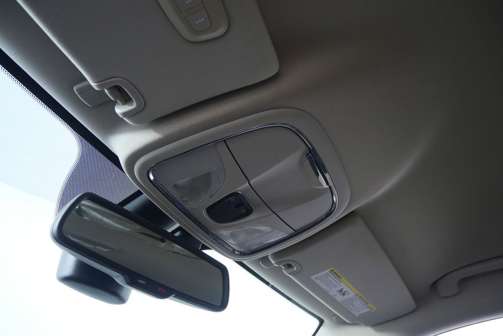 Used 2017 Jeep Cherokee Limited w/ Luxury Group image 22