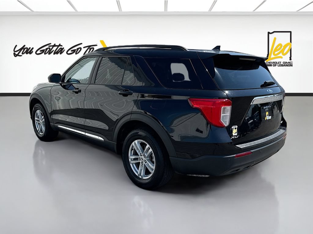 Used 2022 Ford Explorer XLT AWD/4WD image 7