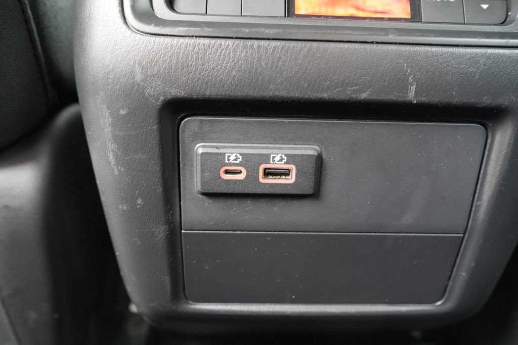 Used 2019 Nissan Pathfinder SV image 20