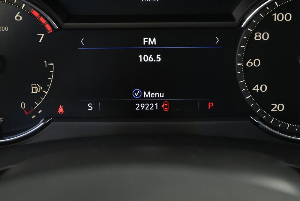 Used 2021 Cadillac XT4 Luxury FWD image 23