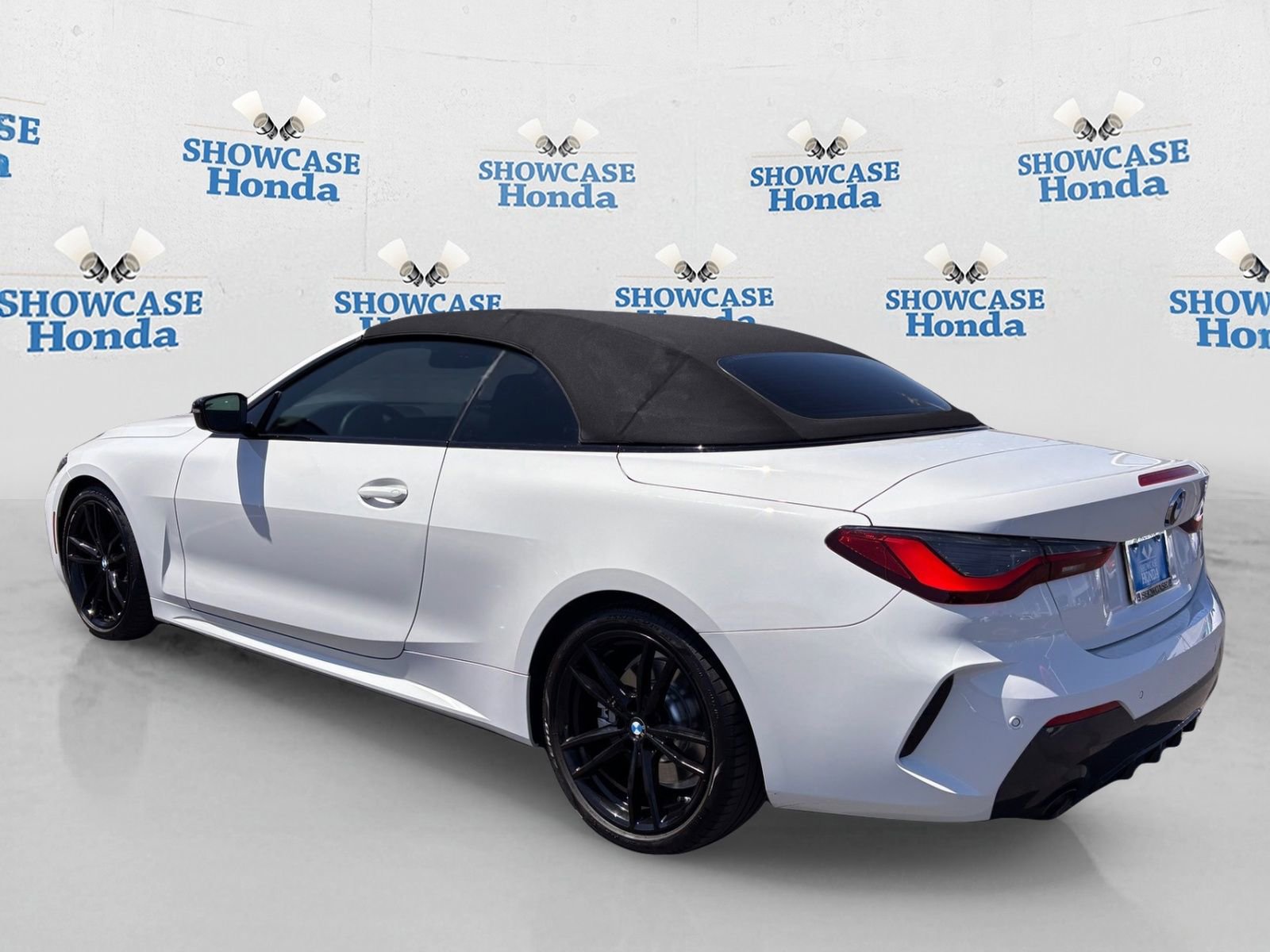 Used 2022 BMW 430i Convertible w/ M Sport Package RWD image 5