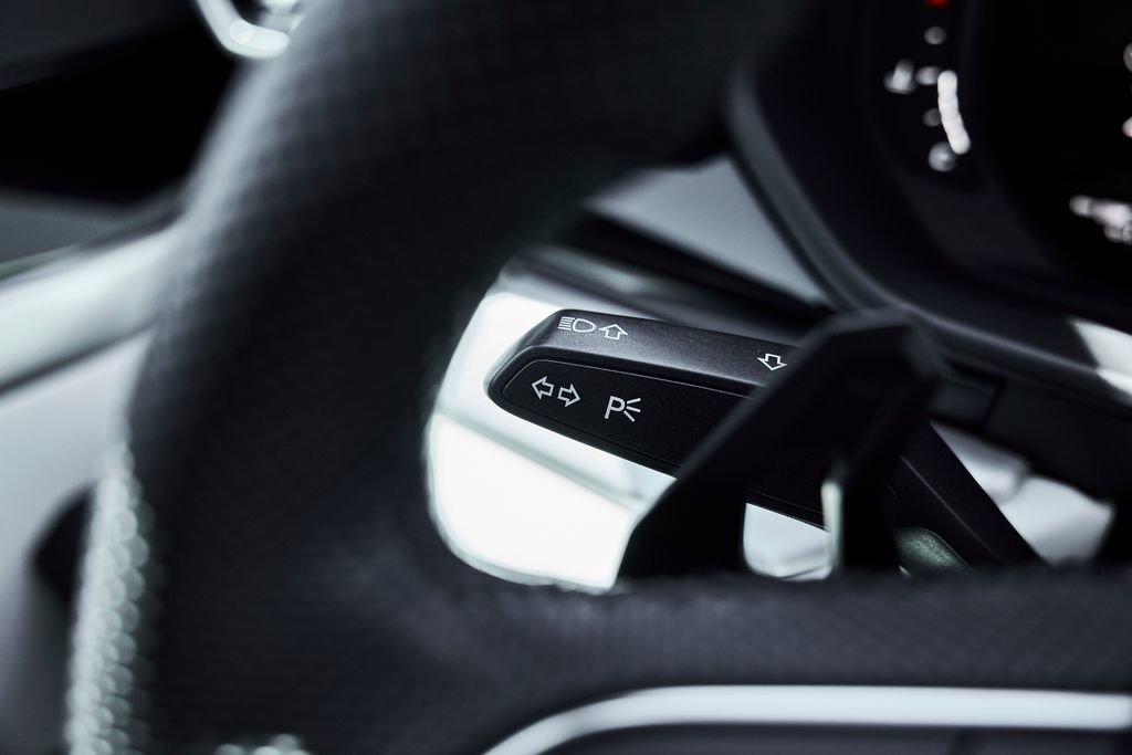 Used 2019 Lamborghini Urus AWD/4WD image 61