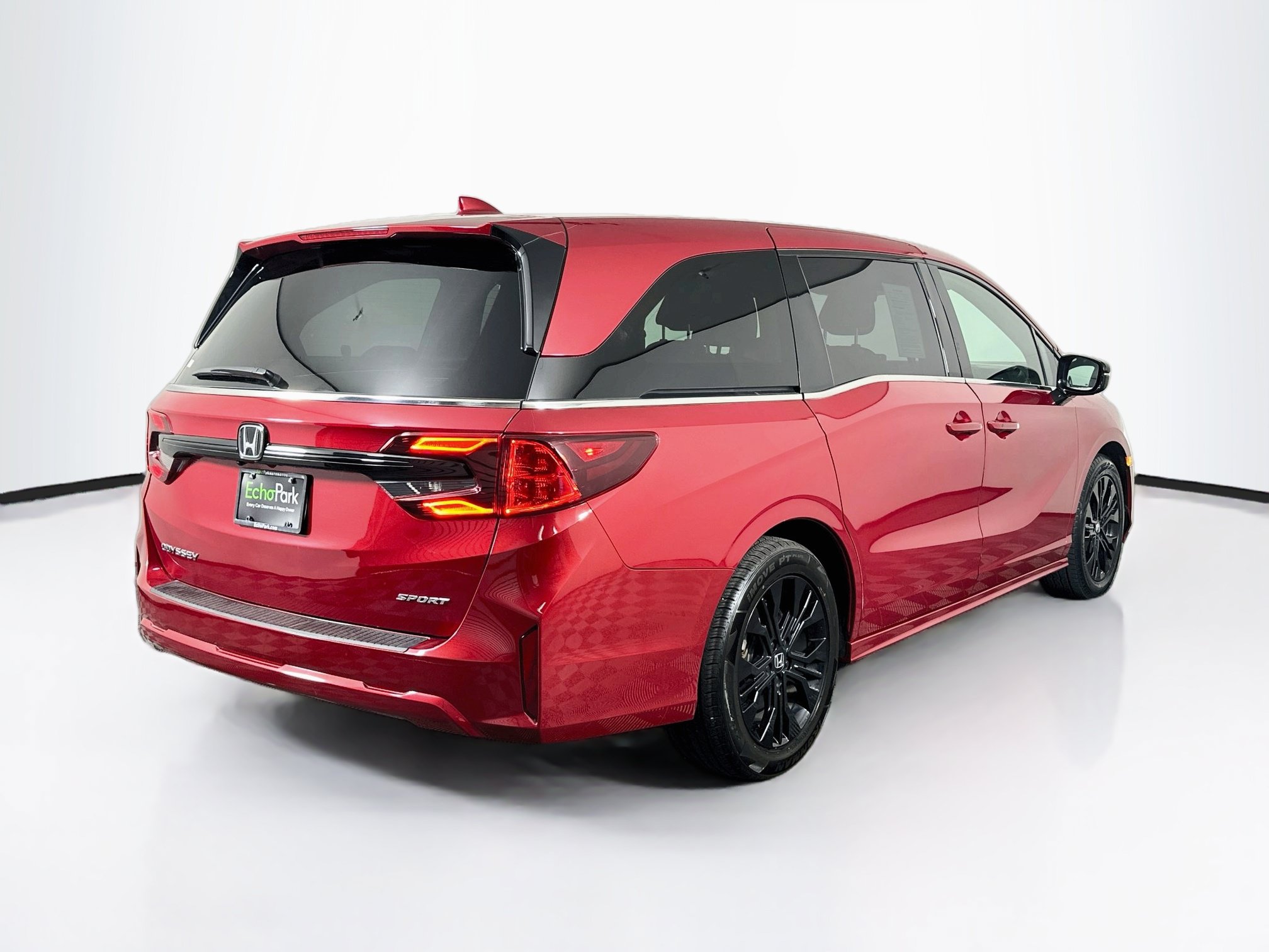 Used 2025 Honda Odyssey Sport-L image 9