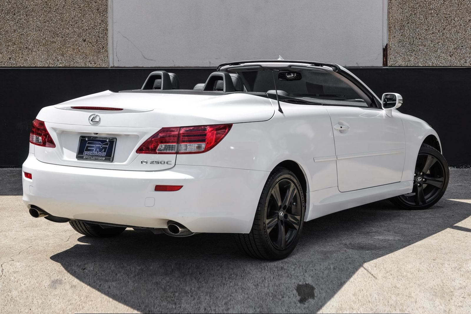Used 2013 Lexus IS 250C RWD image 7