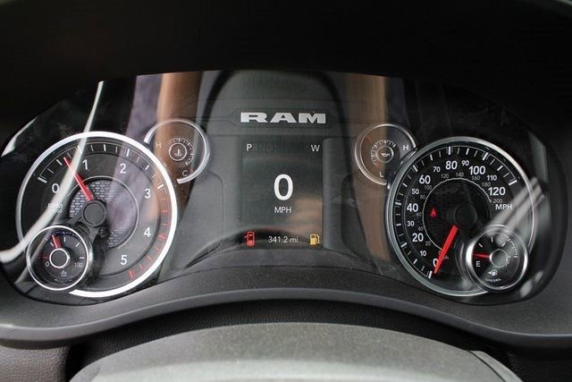 New 2024 RAM 5500 Tradesman image 17