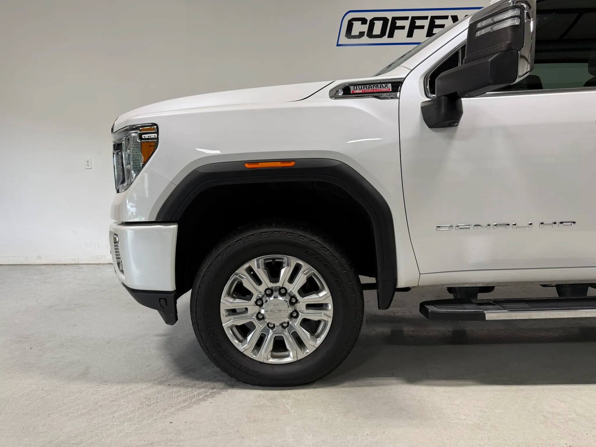 Used 2020 GMC Sierra 2500 Denali w/ Denali Ultimate Package AWD/4WD image 10