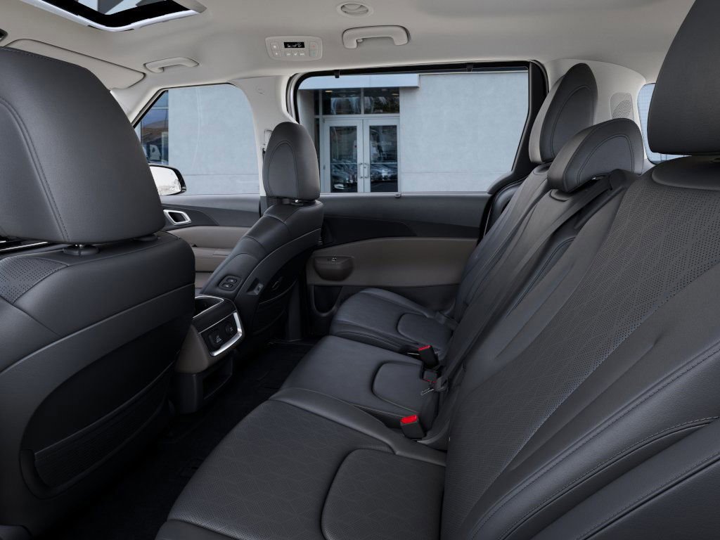 New 2026 Kia Carnival SX image 18