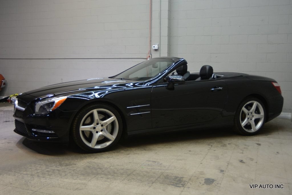 Used 2013 Mercedes-Benz SL 550 image 24