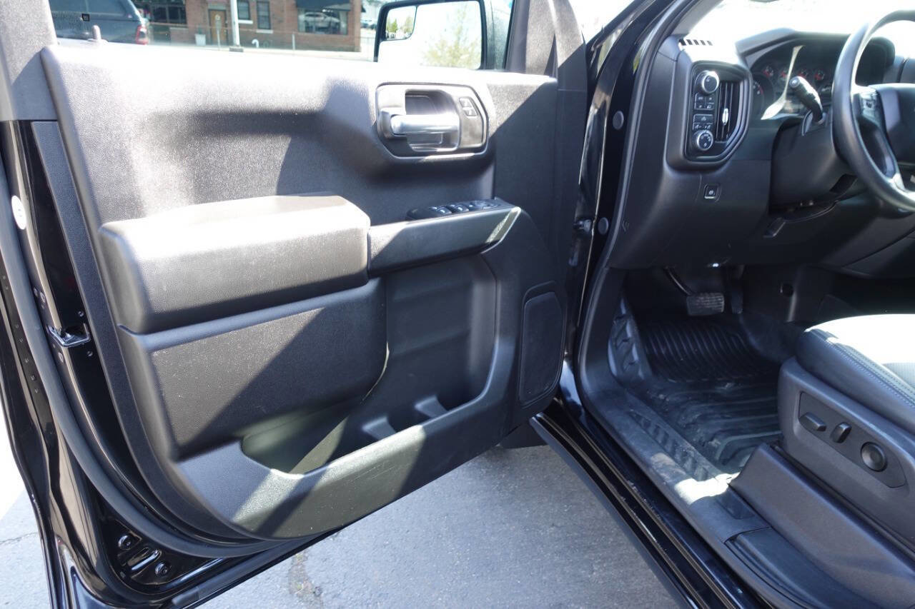Used 2024 Chevrolet Silverado 1500 W/T w/ WT Fleet Convenience Package AWD/4WD image 9